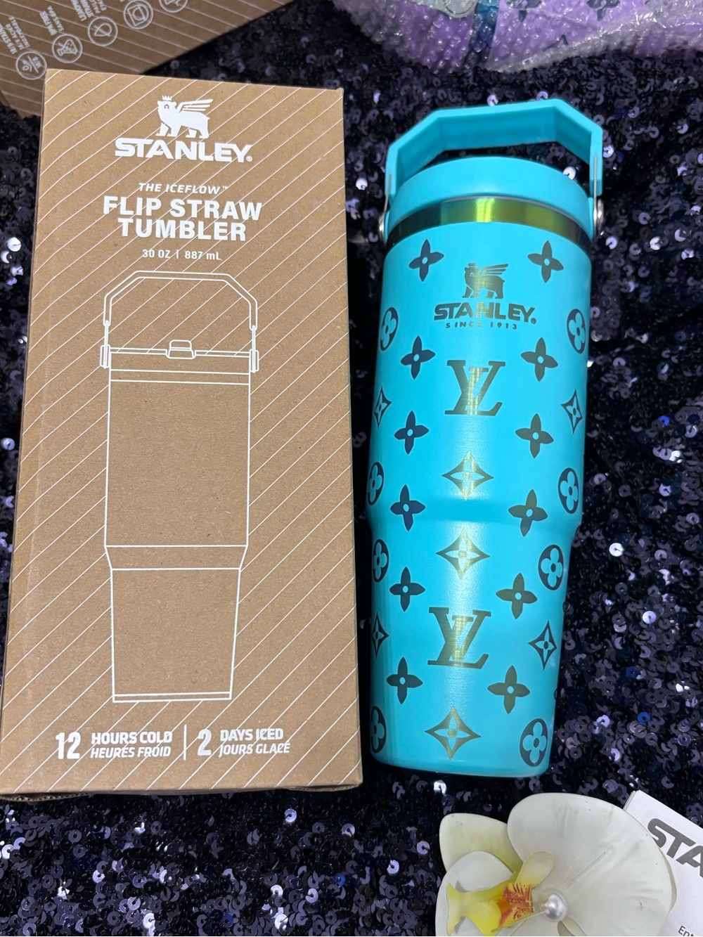 Teal/irisdecent Flip Straw Tumbler with irisdecent  Accents - 30 oz
